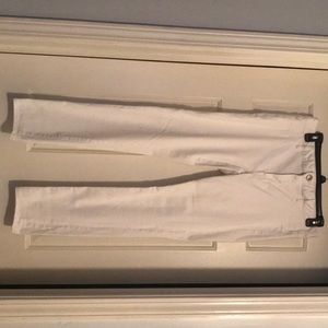 White AEO Jeggings - Super Stretchy!